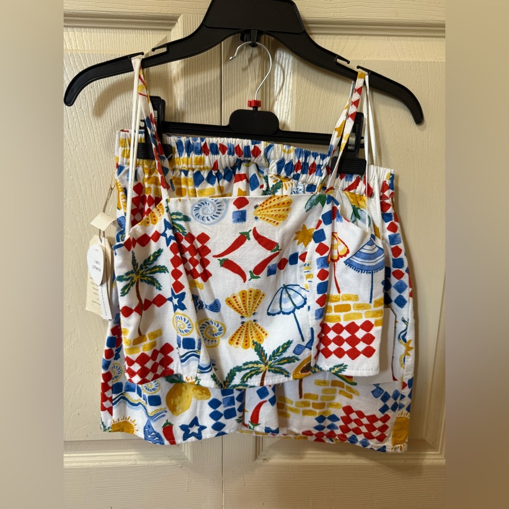 NWT 2 piece skirt and tank set Mediterranean coastal pattern size Medium